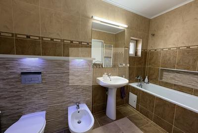Apartament cu 3 camere semidecomandat, mobilat în Bulgaria - 9