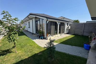 Duplex cu 3 camere cu Canalizare în Ghiroda - 1