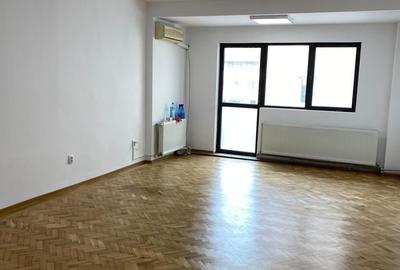 UNIVERSITATE, BATISTEI, BIROU, O CAMERA 35MP, RENOVATA ACUM, CLADIRE DE BIROURI - 2