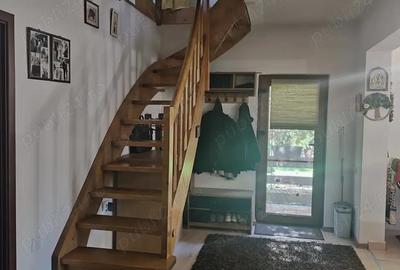 Doua Case Zona Racovi?a Aproape de Nodul Rutier Doua Case Zona Racovi?a Aproape de Nodul Rutier - 11