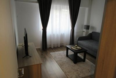 Inchiriez garsoniera Lux tip D, str. Milcovului - 3