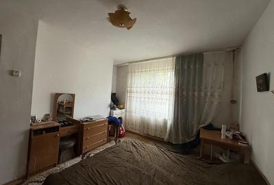 Apartament cu 2 camere decomandat în Exterior Vest - 3