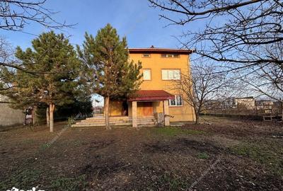 Casă cu 4 camere decomandat cu Teren 510 Mp în Berceni - 6