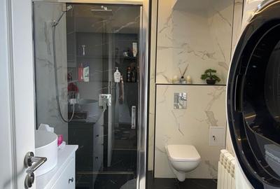 Casă cu 4 camere în Central - 2