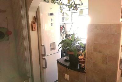 Apartament cu 3 camere semidecomandat în Central - 16