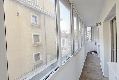 Apartament cu 2 camere semidecomandat în Banu Manta