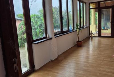 Casă cu Teren 2700 Mp în Giarmata - 2