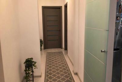 Apartament cu 3 camere decomandat în Boema - 2