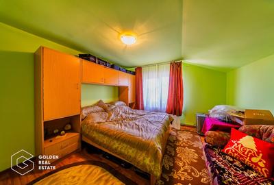 Casă individuală cu 7 camere cu Teren 500 Mp în Utvin - 16