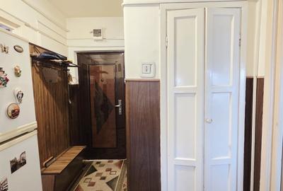 Apartament cu 3 camere semidecomandat în Central - 9