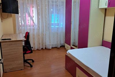 Ofer spre inchiriere apartament cu 2 camere in Targu Jiu- centru. Ofer spre inchiriere apartament cu 2 camere in Targu Jiu- centru. - 3