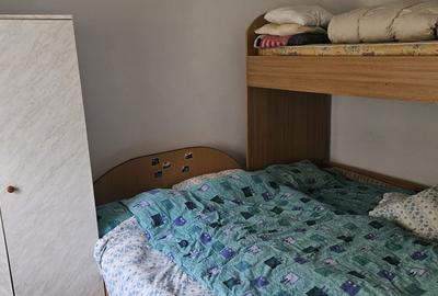 Casă cu 4 camere cu Teren 1800 Mp în Bulz - 4