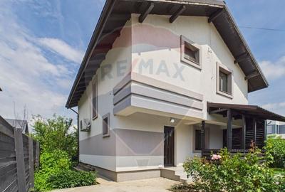 Casă individuală cu 4 camere cu Teren 350 Mp în Berceni - 1