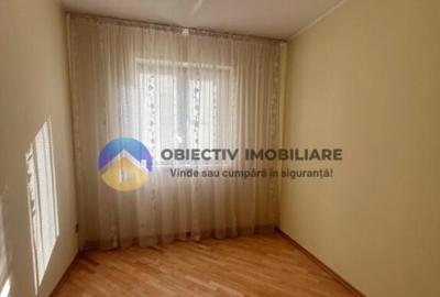 Apartament 3 camere-SAVINESTI - 4