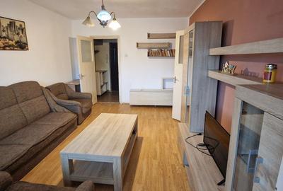 City Mall, 2 camere, circular. - 2