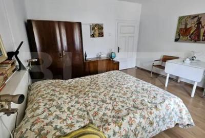 Casă cu 4 camere cu Teren 4435 Mp în Central - 14