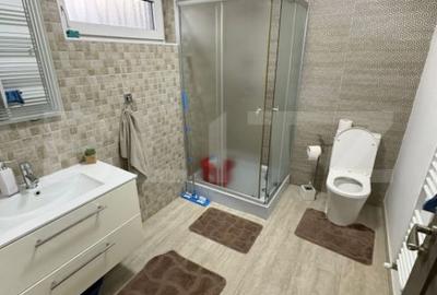 Casă cu 4 camere cu Teren 500 Mp în Central - 7