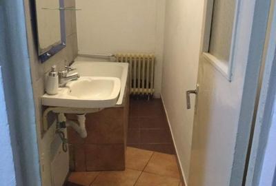 Garsonieră decomandată în Dobroești - 12