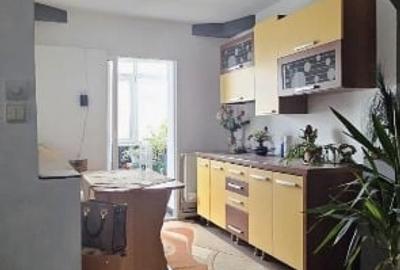 Apartament lângă primărie, complet mobilat și utilat - 4