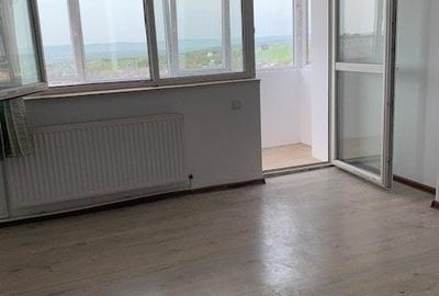 Apartament 3 camere, MIROSLAVA, str. C-tin Langa 40, LIBER!!! - 4