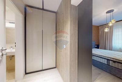 Apartament cu 3 camere decomandat în Tractorul - 10