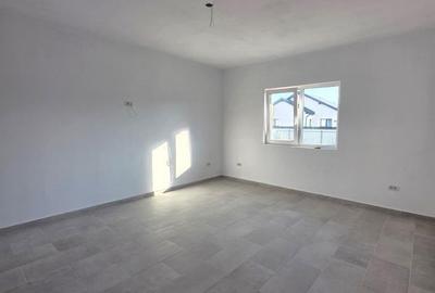 Casă cu 3 camere cu Teren 400 Mp în Hemeiuș - 7