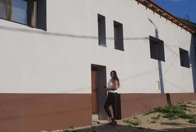 Casă cu 3 camere cu Teren 880 Mp în Văliug - 10