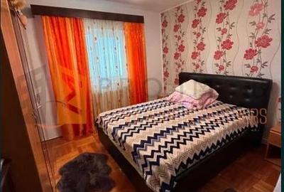 Apartament 3 camere cf1 decomandat zona Micro 3