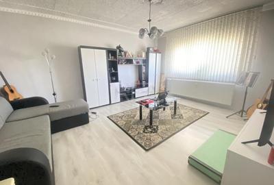 Apartament cu 3 camere decomandat în Rahova - 7