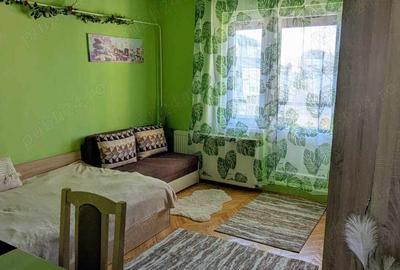 Apartament cu 3 camere decomandat în Central - 3