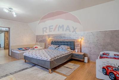 Casă cu 5 camere cu Teren 540 Mp în Feldioara - 12