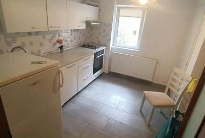 Apartament cu 2 camere semidecomandat în Complex Studențesc - 1