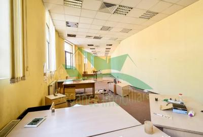 Spațiu comercial, de 731 mp, în Central - 1