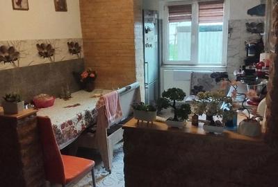 Apartament cu 3 camere decomandat în Aghireșu - 6