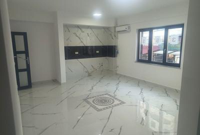 Spațiu comercial, în Central - 2