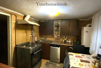 Casă cu 4 camere în Central