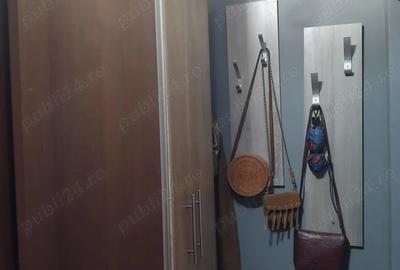 Vand apartament, 2 camere, etaj 1 - 6