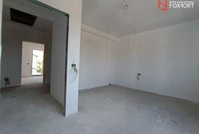 Casă cu 5 camere cu Canalizare în Chișoda - 7