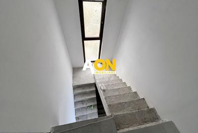 Duplex cu 4 camere cu Canalizare în Partoș - 13