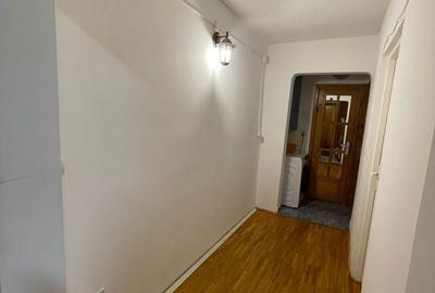 Apartament cu 3 camere în Central - 3