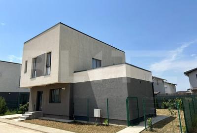 Vila moderna cu 4 camere si 300 mp teren in Tunari, constructie 2024