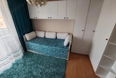 Apartament cu 4 camere decomandat în Micro 20 - 7