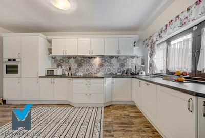 Tunari Dimieni, vila mobilata si utilata, confort si eleganta - 20