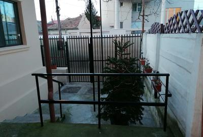 Casa de inchiriat Bulevardul Mamaia zona Delfinariu  800 euro - 19