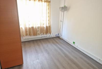 Inchiriere apartament 3 camere , situata in Targu Jiu,  Str. 23 August - 5
