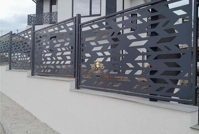 Casă cu 4 camere cu Teren 500 Mp în Bucium