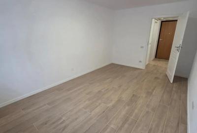 De inchiriat apartament pentru birou, zona Po?ta Mare - 2