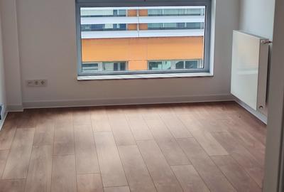 Apartament cu 4 camere decomandat în Dămăroaia