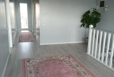 Casă cu Teren 550 Mp în Km 5 - 5