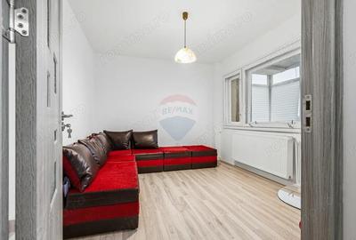 Apartament cu 3 camere de vanzare in zona Palat - 2